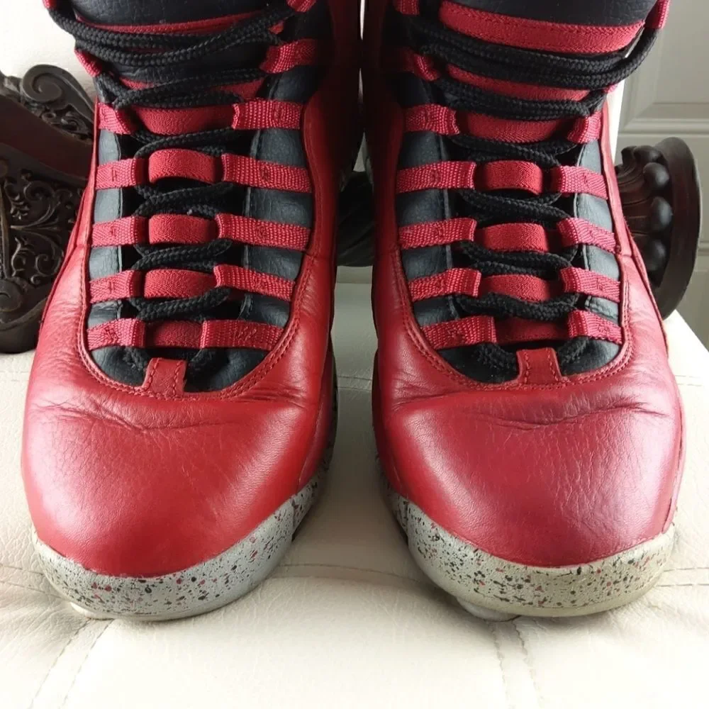 🌐 Air Jordan 10 retro black and red athletic shoes